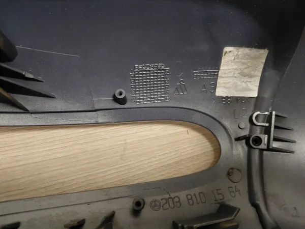 Mercedes E W211 linke Spiegelabdeckung OEM - Gebraucht image 7