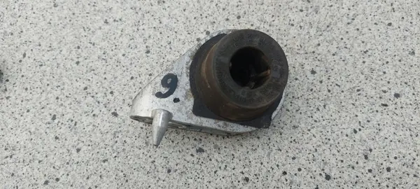 Soporte de escape derecho OEM 68440482AA NR9 Jeep image 2