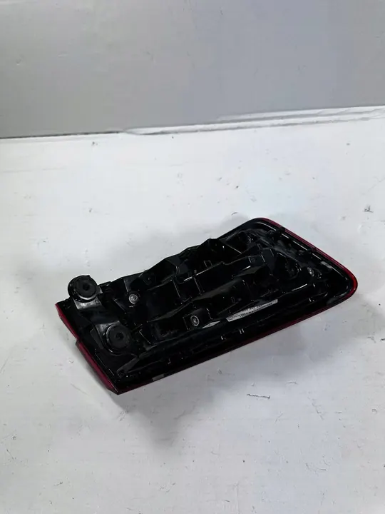 A3 8V Sedán Luz Trasera Derecha LED 8V5945092 image 4