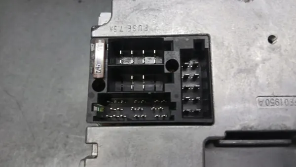 Radio OEM VOLVOMAR-141399 para Audi A3 8L 1.6B 00-03 image 9