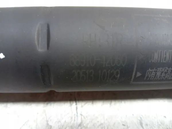 Toyota RAV4 Kofferbakactuator Set OEM 6891042060 image 3