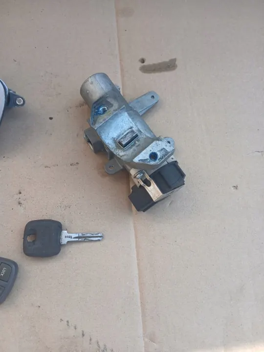 Serrures de Contact OEM pour Volvo V70 II S60 I image 3