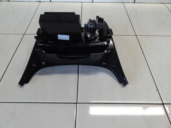 Cinzeiro Painel Opel Insignia A 2015 OEM 22345514 image 5