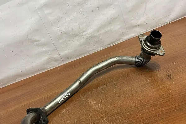 Ford Focus C-Max 2.0L Bensiini Osat 9652264880 image 6