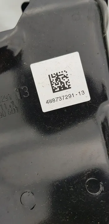 BMW X1 U11 22- Support de phare gauche 51648737291 image 7