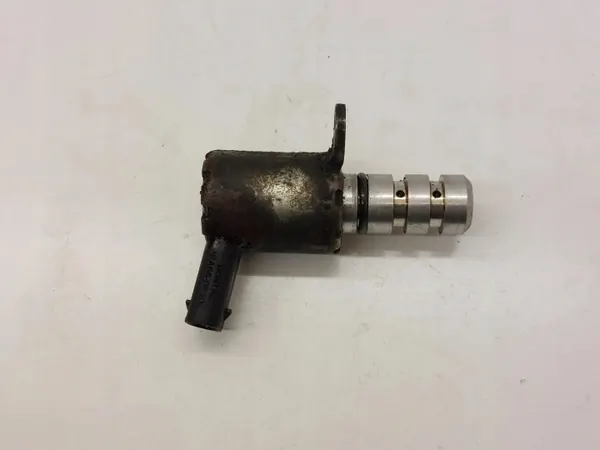 Válvula de control del árbol de levas Audi A5 OEM 06H115243F image 2