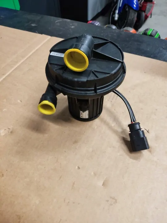 Pompe à air secondaire OEM 07P906601 Audi VW image 2
