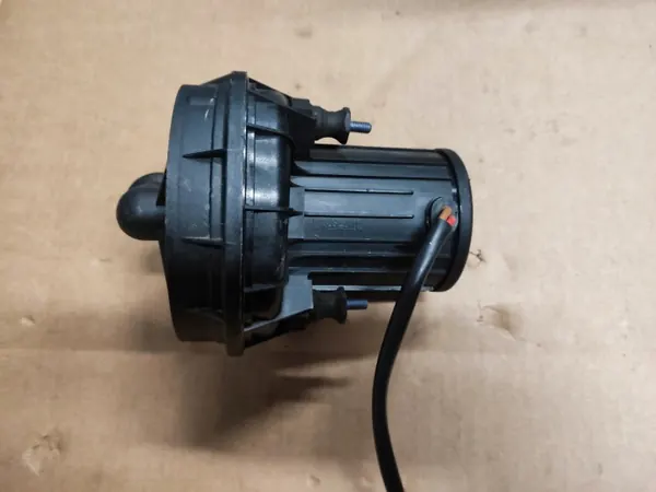 Pompe à air secondaire OEM 07P906601 Audi VW image 5
