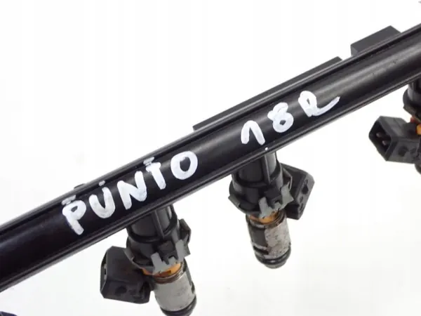 CB261B Inspuitrail voor Fiat Grande Punto Evo image 8