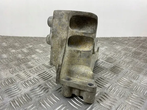 Support de compresseur AC Jeep Compass 2019 68298627AA image 6