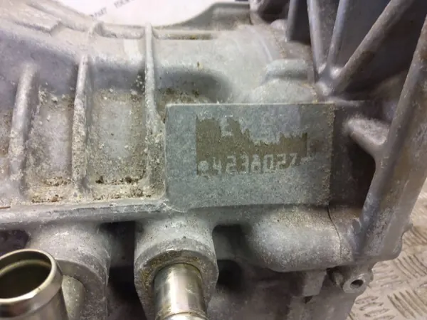 Nissan Leaf II elmotor OEM 4238027 - Begagnad image 4
