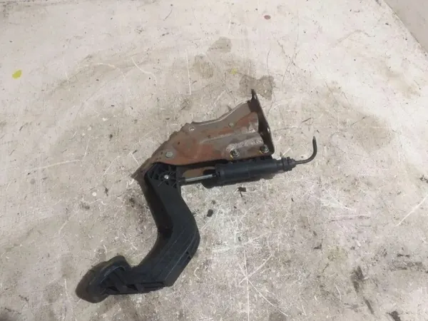 Kytkyn sylinteri OEM A9062900212 Mercedes-Benzille image 2