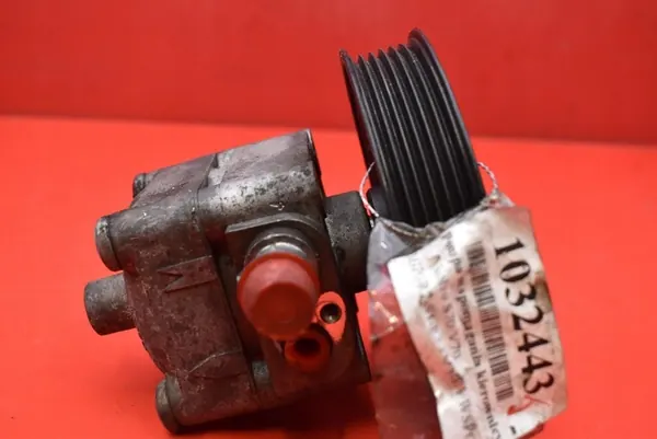 Bomba de direção assistida Volvo S70 V70 2.4 D5 185 CV 04-08 image 3