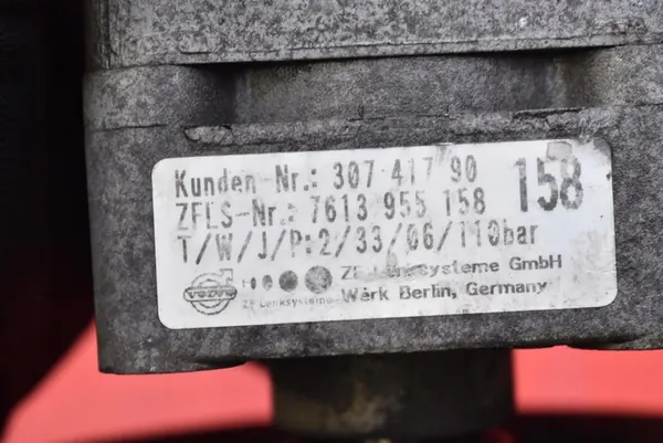 Bomba de direção assistida Volvo S70 V70 2.4 D5 185 CV 04-08 image 5