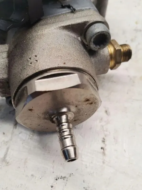 Tyhjiöpumppu OEM 06L145100F Porsche Macanille image 4