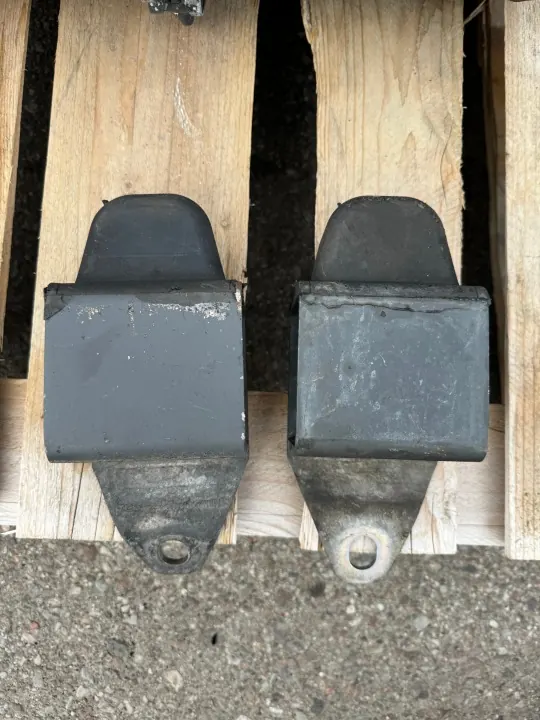 Haltewinkel Mercedes Actros MP4 - Gebrauchtes OE-Teil image 2