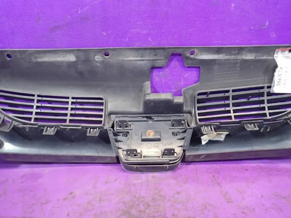 Peugeot 206 CC 02-09 Lift Embleem Grille OEM Zawada-386873- image 9