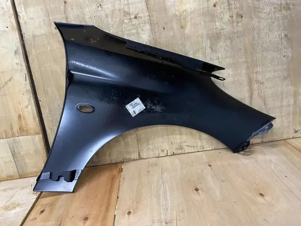Peugeot 206+ Fram vänster stänkskärm OEM Del image 9