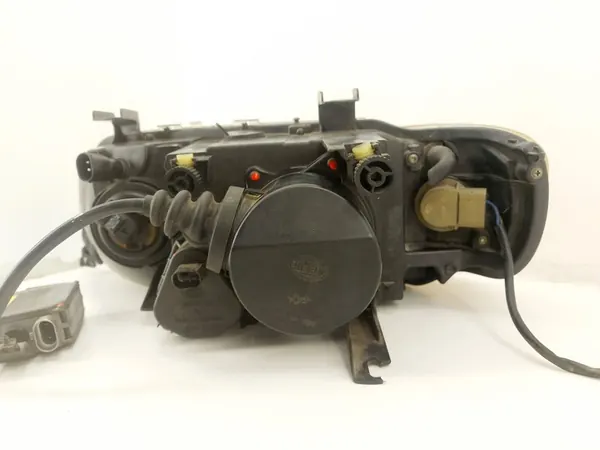 Reflector derecho BMW X5 E53 2000 15177400 image 5