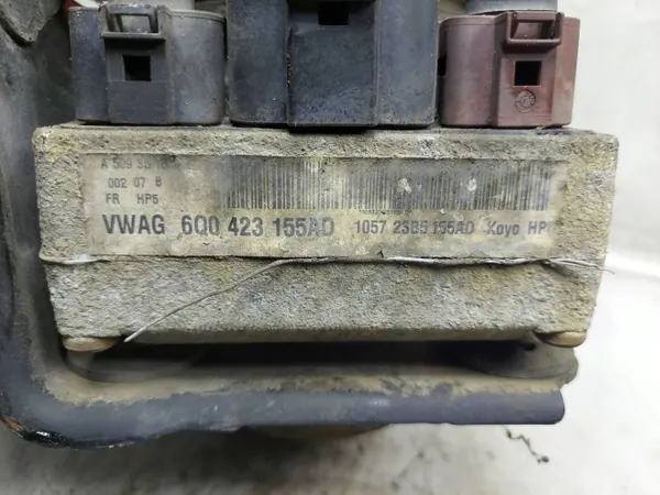 Bomba de direção OEM 6Q0423155AD para SEAT Ibiza III image 5