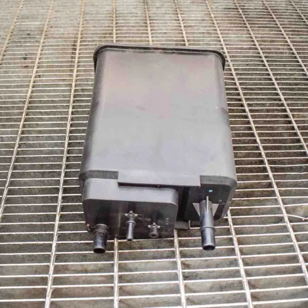 Gebruikte Maserati OE roetfilter OEM 31027820 image 2