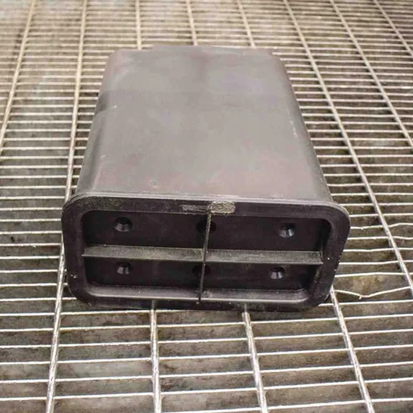 Gebruikte Maserati OE roetfilter OEM 31027820 image 3