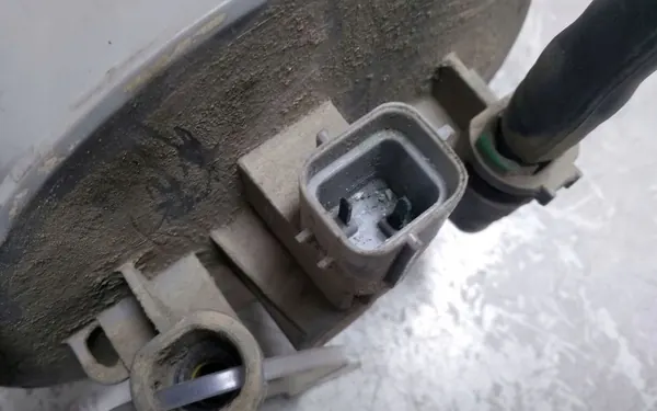 Sensor de nivel de combustible OEM JUR149519 Land Rover image 3