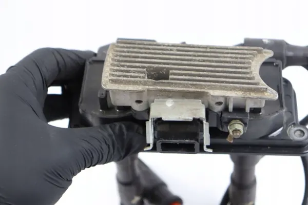 Bobina de encendido OEM 058 905 105 A - Audi OE usado image 5