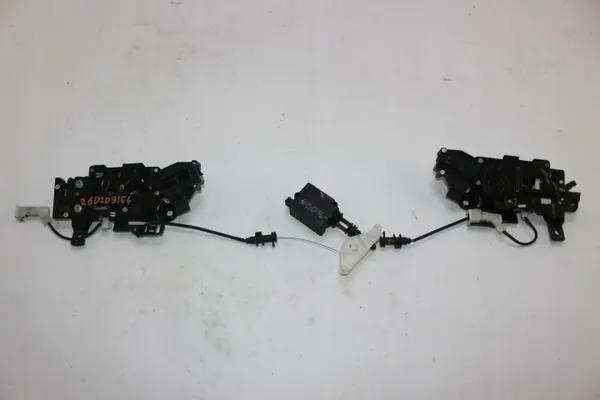Cerra de maletero BMW 7353615 OEM para Cabrio E93 image 2