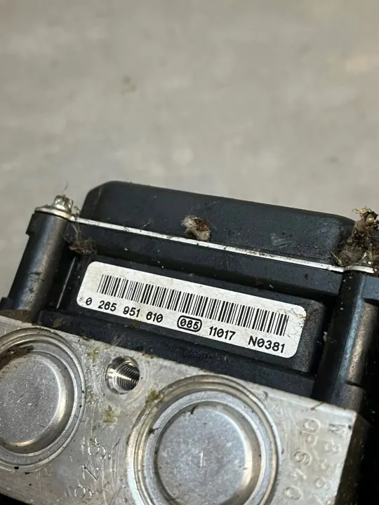 Pompe ABS OEM CC11-2C405-BA pour Ford Transit Fourgon image 3