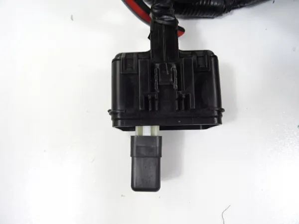 Sicherungskasten Relais OEM 3ZL0A Klemme Gebraucht image 5