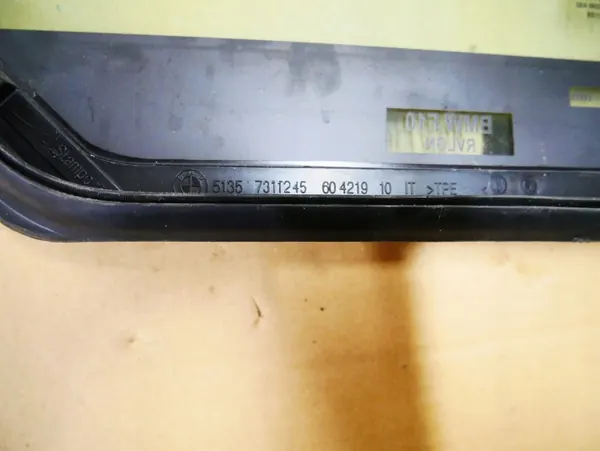BMW F10 OEM 7311245 Ventana Lateral Trasera Izquierda image 4