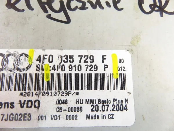 Mudador CD VDO usado OEM 4F0910729P Audi A6 image 10