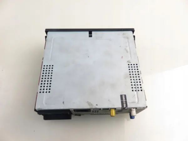 Mudador CD VDO usado OEM 4F0910729P Audi A6 image 4