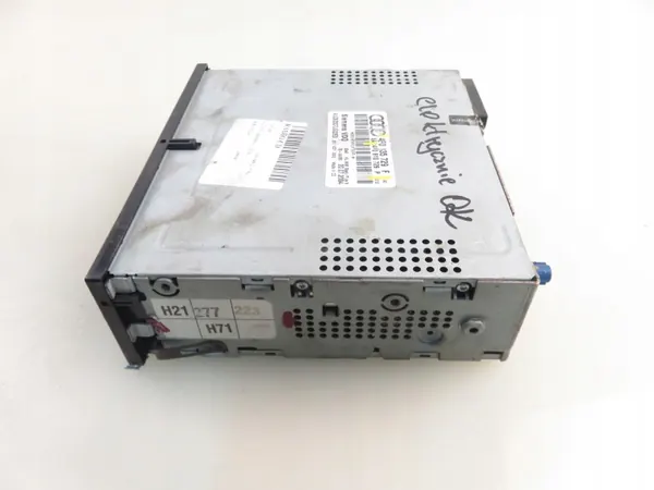 Mudador CD VDO usado OEM 4F0910729P Audi A6 image 6
