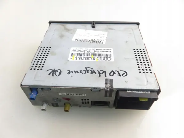 Mudador CD VDO usado OEM 4F0910729P Audi A6 image 7