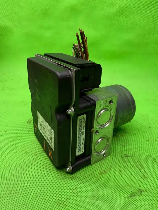 ABS-pomp BMW X1 6798989 0265236157 6768550 image 3