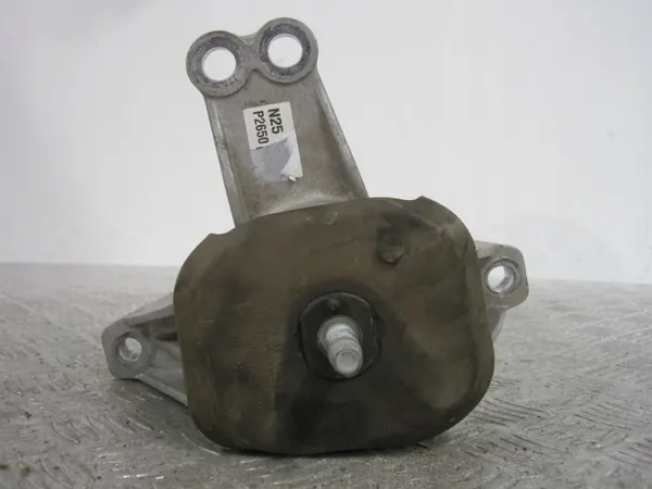 Support moteur OEM 21815-L1200 pour Kia Sorento IV image 2