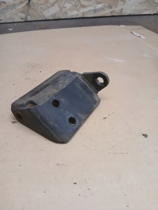 Support de compresseur AC Suzuki Vitara I 1.6 16v image 4