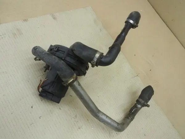 Sekundärluftpump OEM 1745170 för BMW E38 3.0 image 5