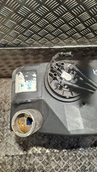 Iveco OE 41298228 AdBlue-tank - Gebruikt image 4