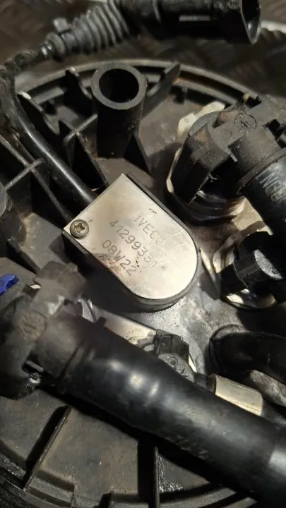 Iveco OE 41298228 AdBlue-tank - Gebruikt image 6