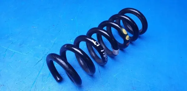 Taka jousitusjousi OEM 670005941 Maserati Ghibli image 5