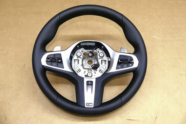 Volant BMW OEM 7857777 8606249 4 G22 M-Package image 2