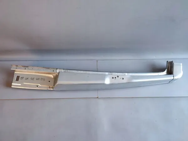 Iveco Daily 6 VI 19- Linke Heck-Pfostenabdeckung OEM 210MA011 image 2