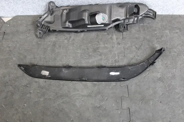 HYUNDAI TUCSON III LÁMPARA DRL DERECHA DELANTERA + LISTÓN PARACHOQUES image 5