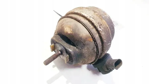 Supporti motore e cambio Skoda Superb 2005 1.9L 8e0199382b image 2