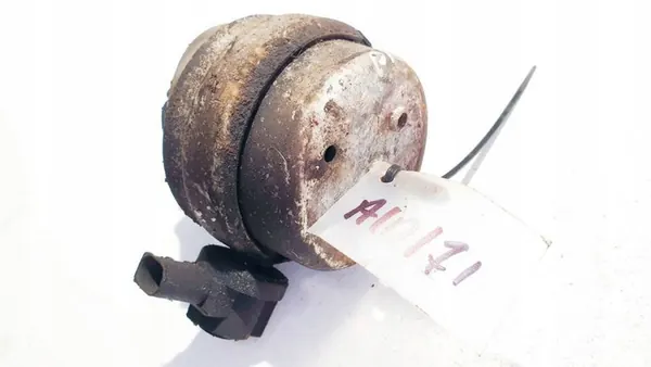 Supporti motore e cambio Skoda Superb 2005 1.9L 8e0199382b image 3