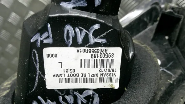 Lámpara trasera izquierda combinada Nissan Qashqai 26555BR01A image 6