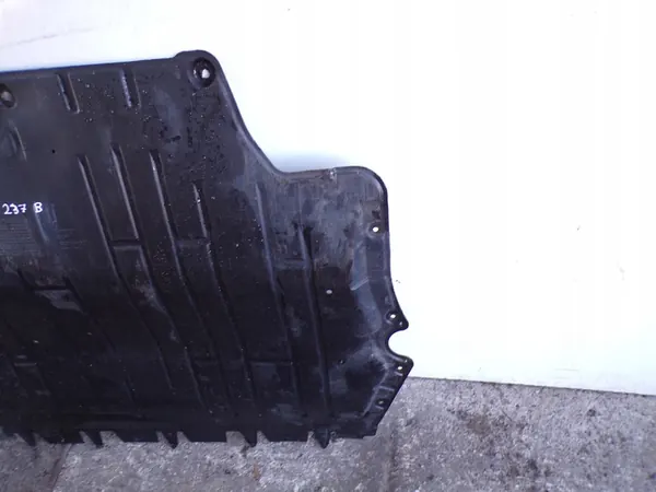 Motorplåt Volkswagen Golf VI Superb II 5C0825237B image 4